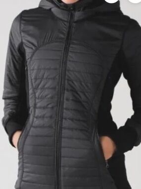 lululemon athletica Black Quilted Packable Puffer Jacket
